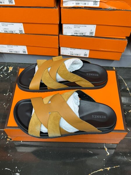 Sandales Hermès en cuir