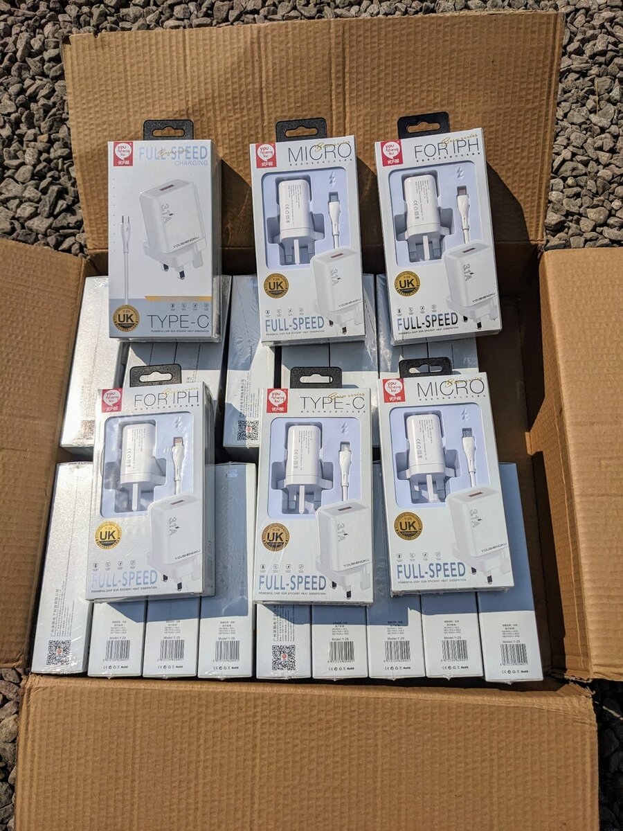 3.1A Fast Charging Charger UK pin