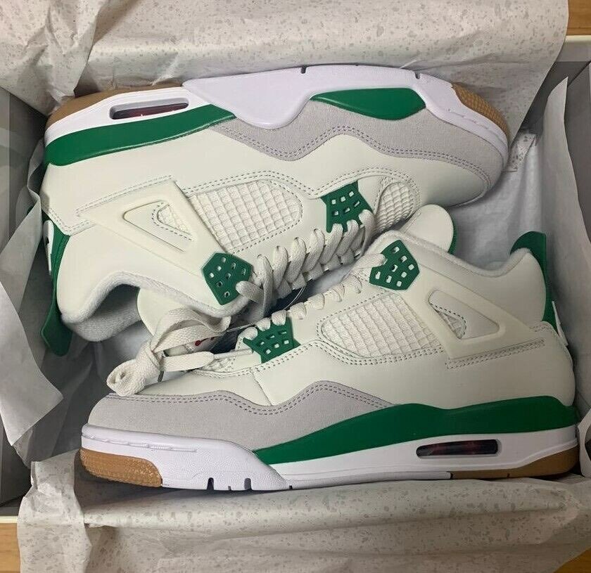 Air Jordan 4
