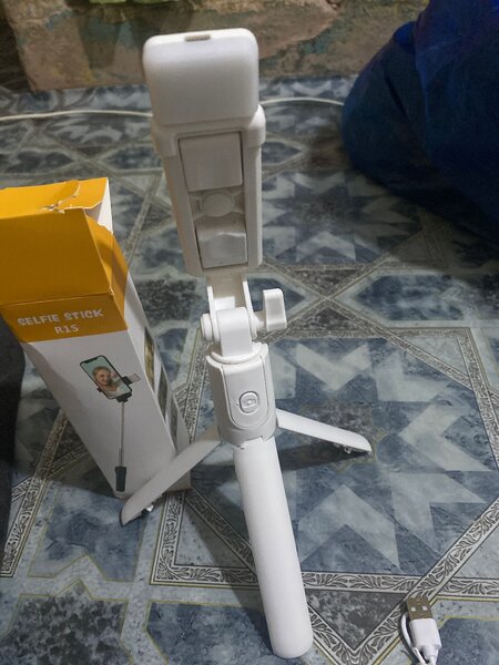 Trépied Selfie Stick Bluetooth