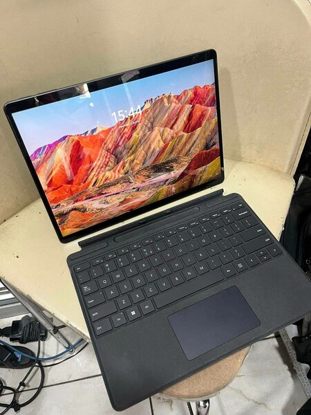 Surface pro 9 core i7