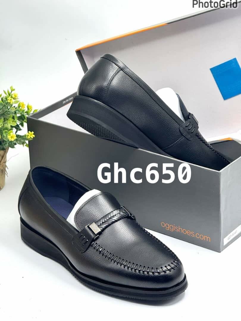 Classical black  shoes 