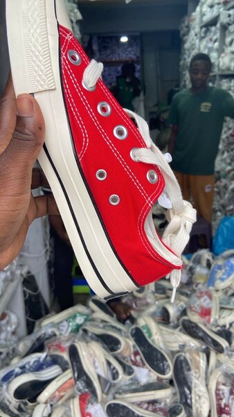 Converse Sneakers Modernes