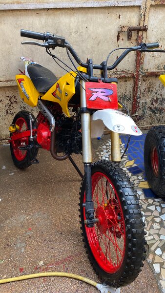 Velo cross pour aventure