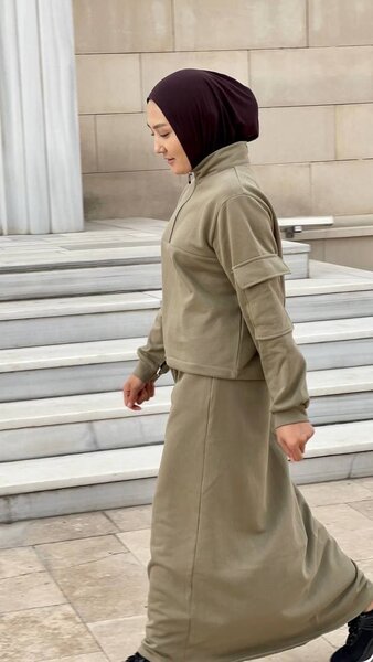 Спортивная двойка с юбкой