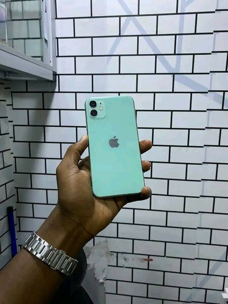 iPhone 11 Vert 64 Go
