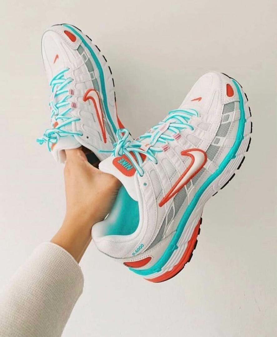 Baskets running homme colorées