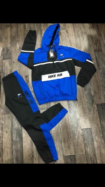 Tenue Sport Homme Nike/UA