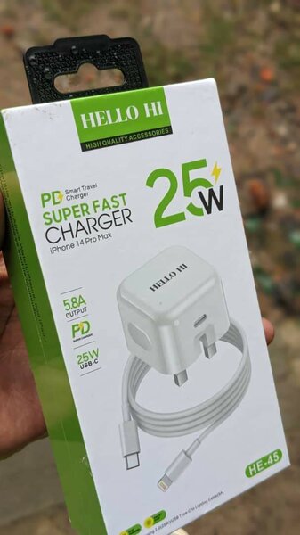 Iphone original fast chargers