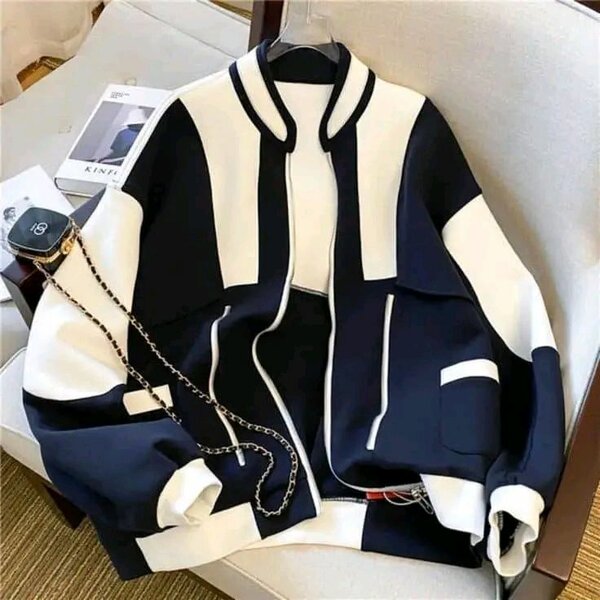 Pull en laine bleu élégant