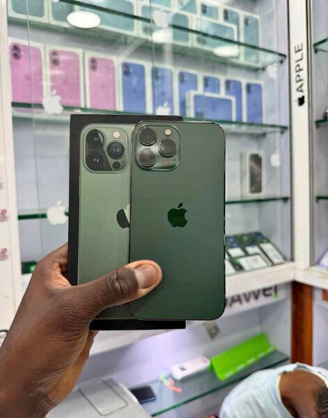 iPhone 13 pro Max vert 128GB