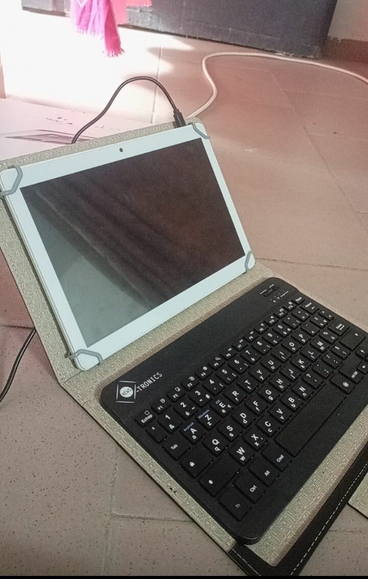 Tablette avec clavier connecté