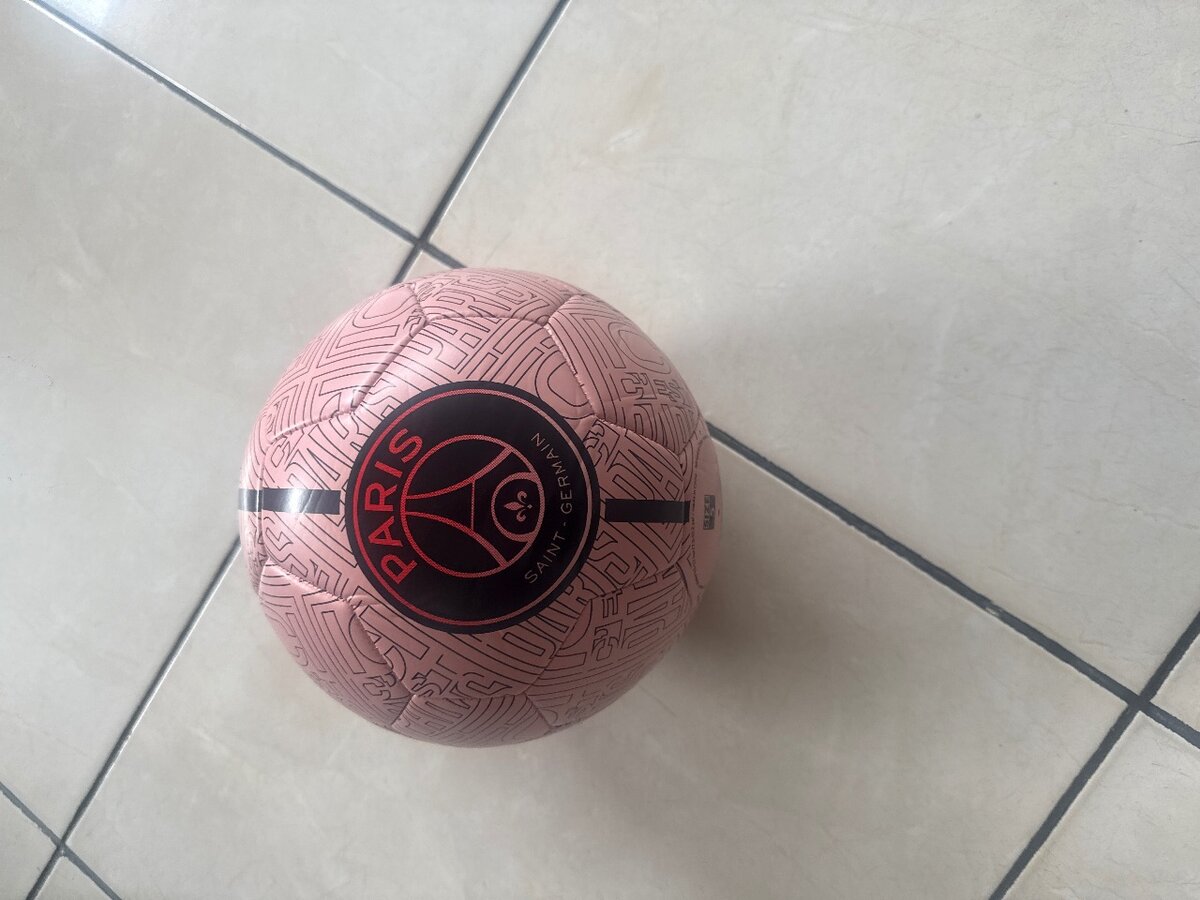 Ballon de Football Paris et ma