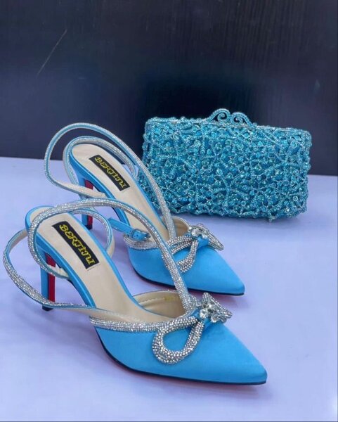Ladies heel and bag