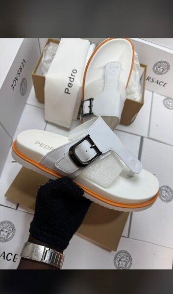 Sandales en cuir élégantes
