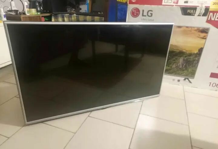 Téléviseur LG LED 42 pouces