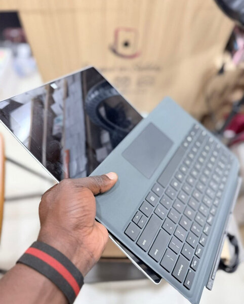 Tablette Surface moderne