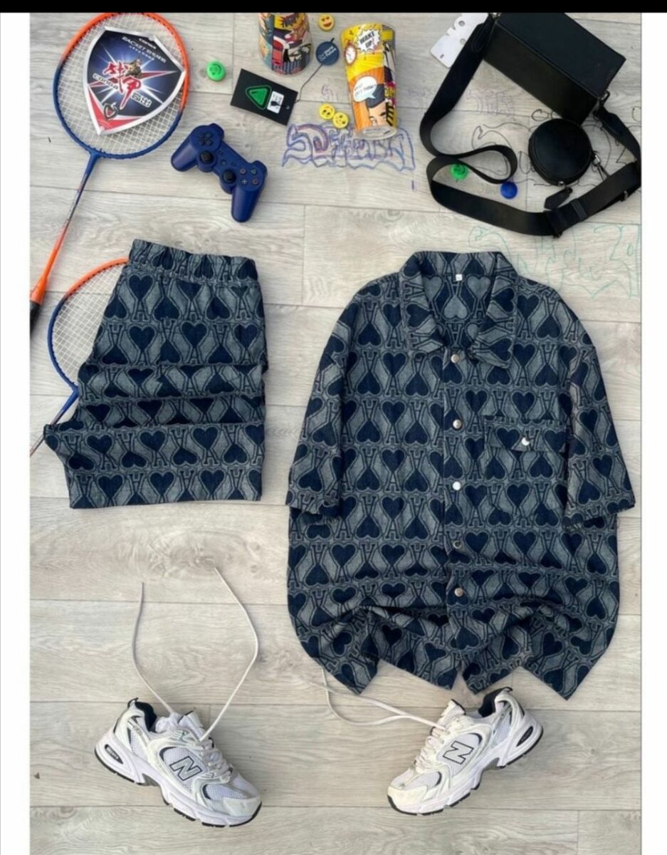 Chemise et short pour homme