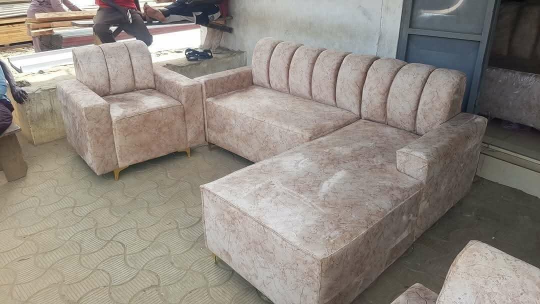 Canapé d'angle moderne et confortable