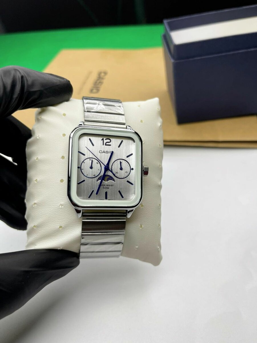 Montre analogique casio prs