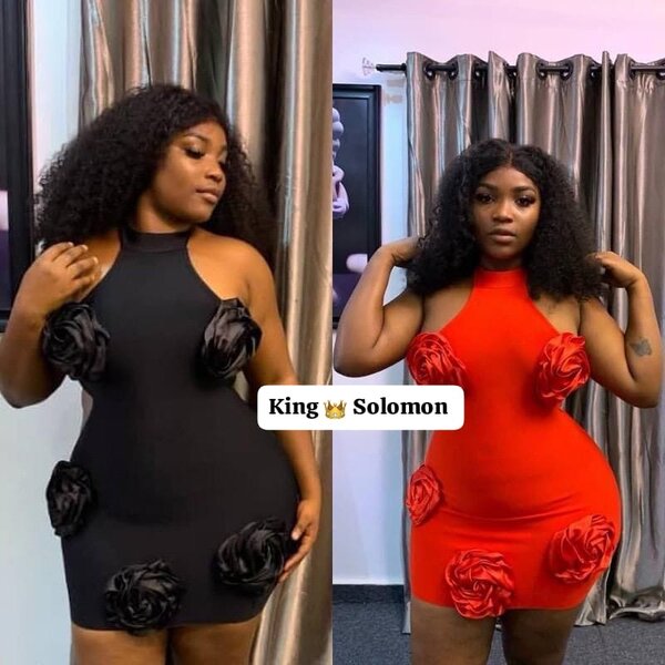 Robe moulante avec fleurs