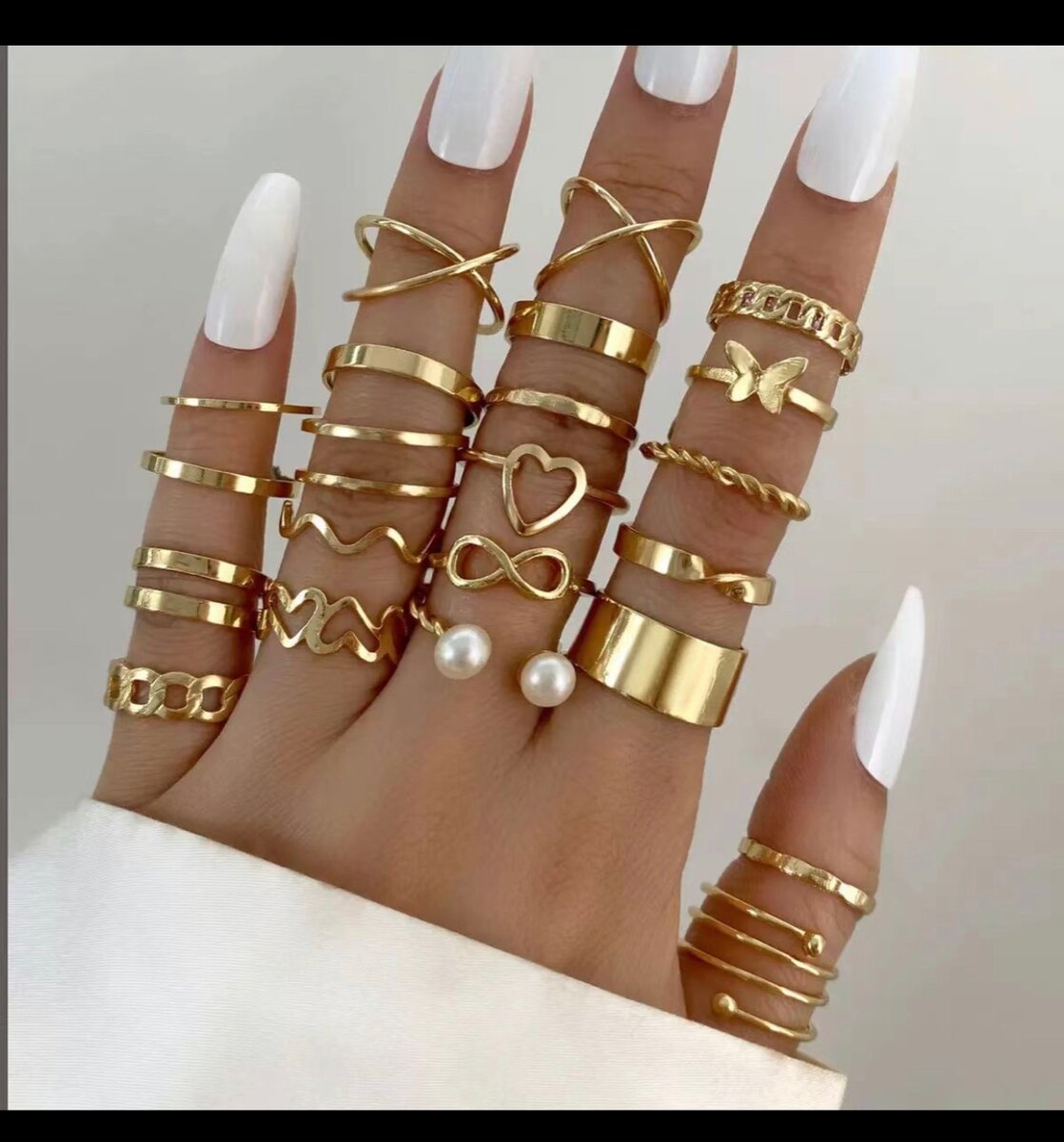 Multi set Rings for ladies 3 for 10ghc