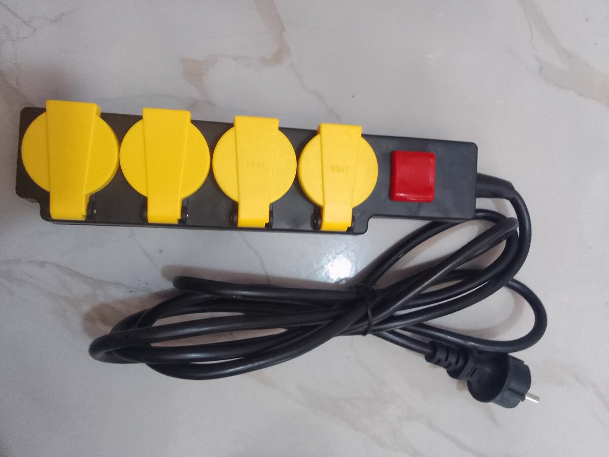 Bloc multiprise étanche 16A