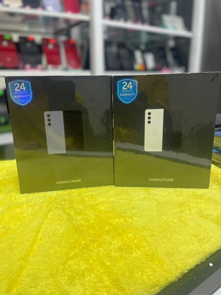 GALAXY Z FOLD 5 5G 256GB IN BOX