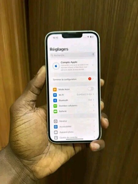 iPhone 13