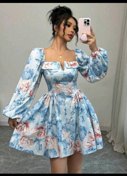 Robe Floreale à Manches Longues