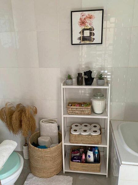Bathroom stands/utility holder