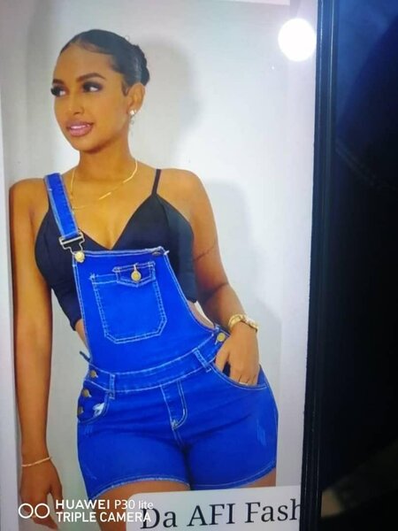 Ladies carwash available