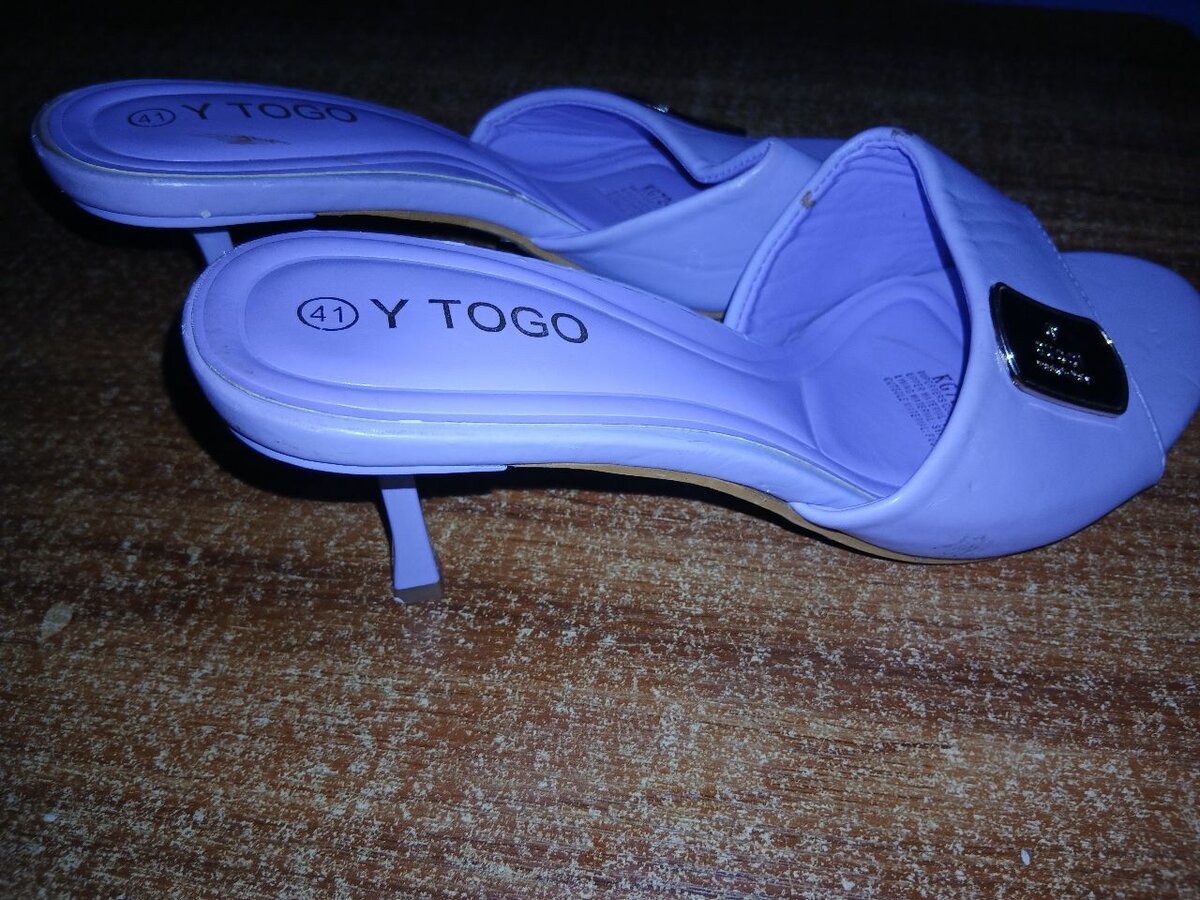 Mules à talons lavande élégants