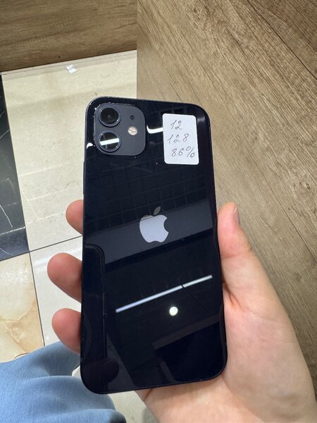 iPhone 12