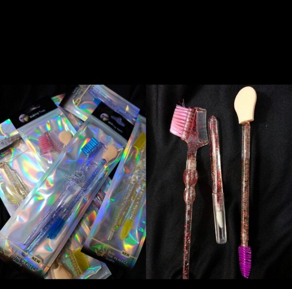 Brosse à double tête innovante