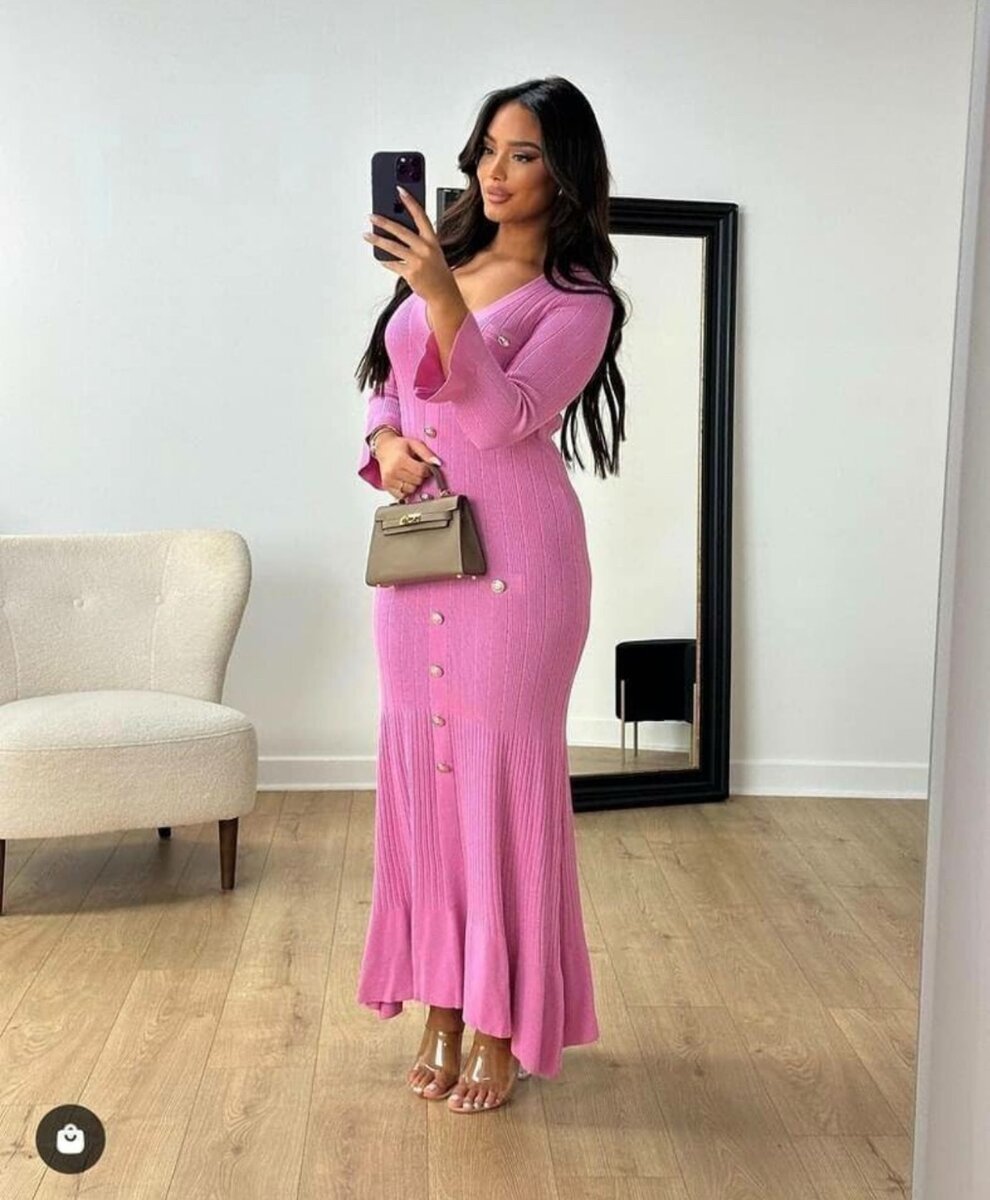 Robe longue disponible