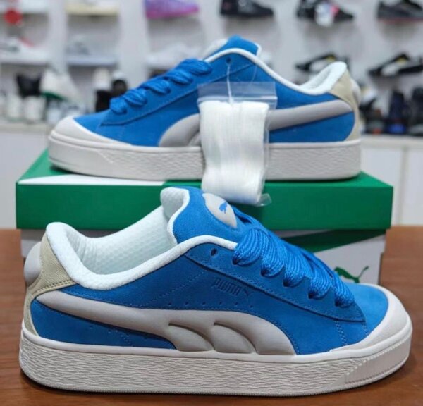Baskets bleues confortables