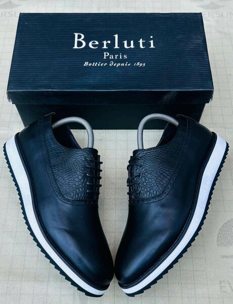 Chaussures Berluti homme élégantes