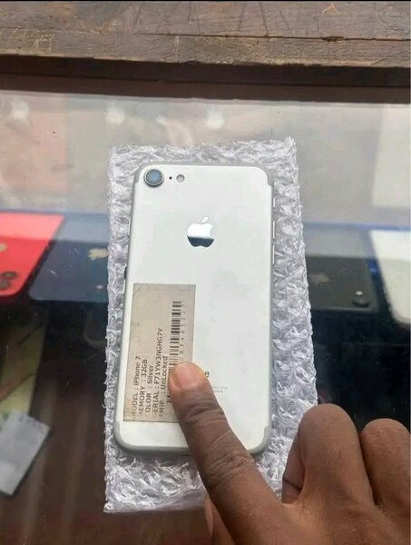 iPhone 7simple 128Giga