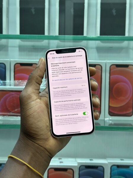 iPhone 12simple 64go second propre