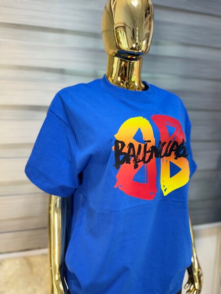 Unisex casual T shirt