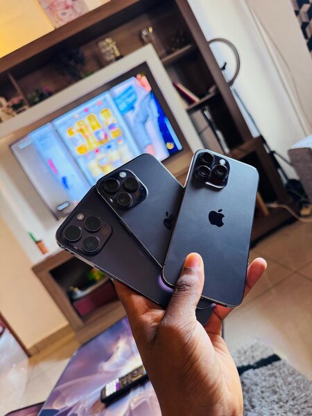 14 pro max 256gig eSim unlock