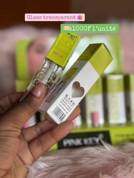 Gloss à lèvres brillant hydratant