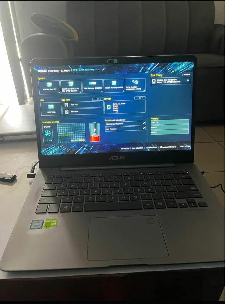 ASUS Laptop i5 8GB RAM