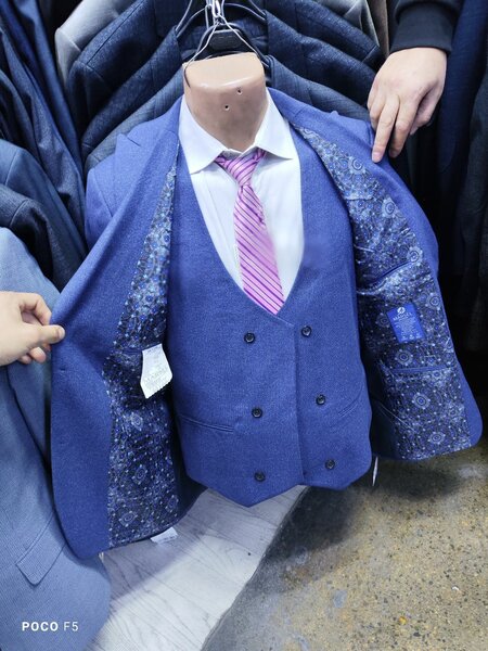 Синий пиджак