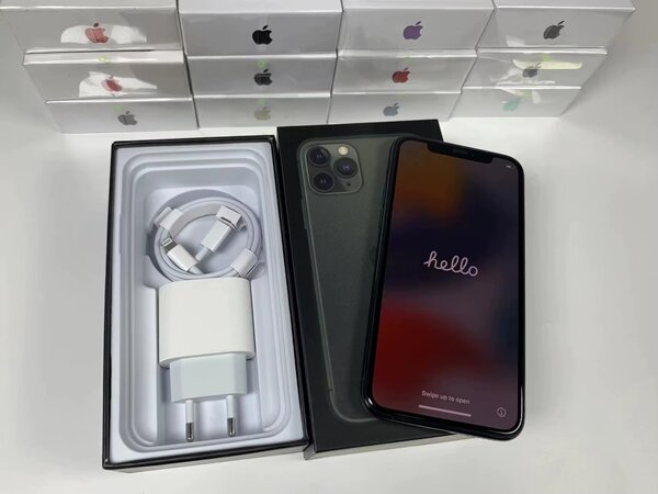 Smartphone moderne avec accessoires