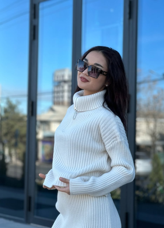 Трикотажная двойка с юбкой