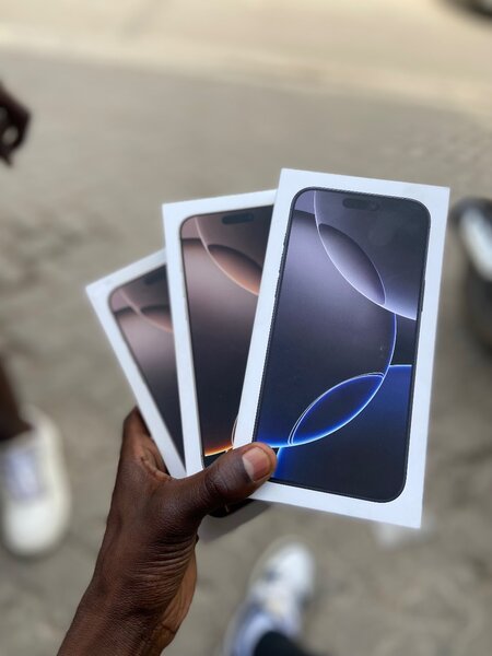 iPhone 16 pro max 256GB