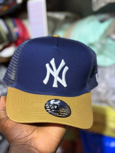 Casquette NY Bleu et Moutarde