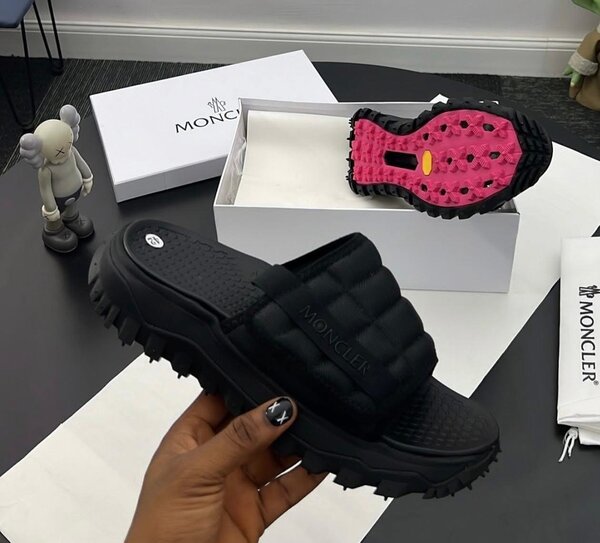 Claquettes Moncler Homme